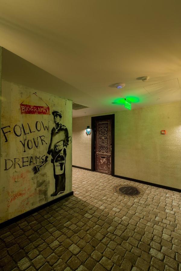 Biography Design Tbilisi Hotel Bagian luar foto